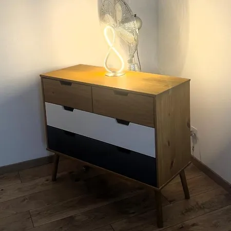 Grosse Neue In Mit Whirlpool דירה *