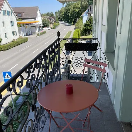 דירה Grosse Neue In Mit Whirlpool